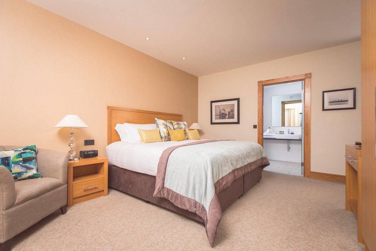 Отель The Stormont 4*
