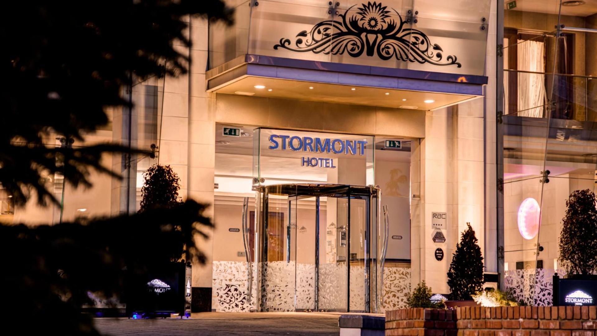 The Stormont Отель